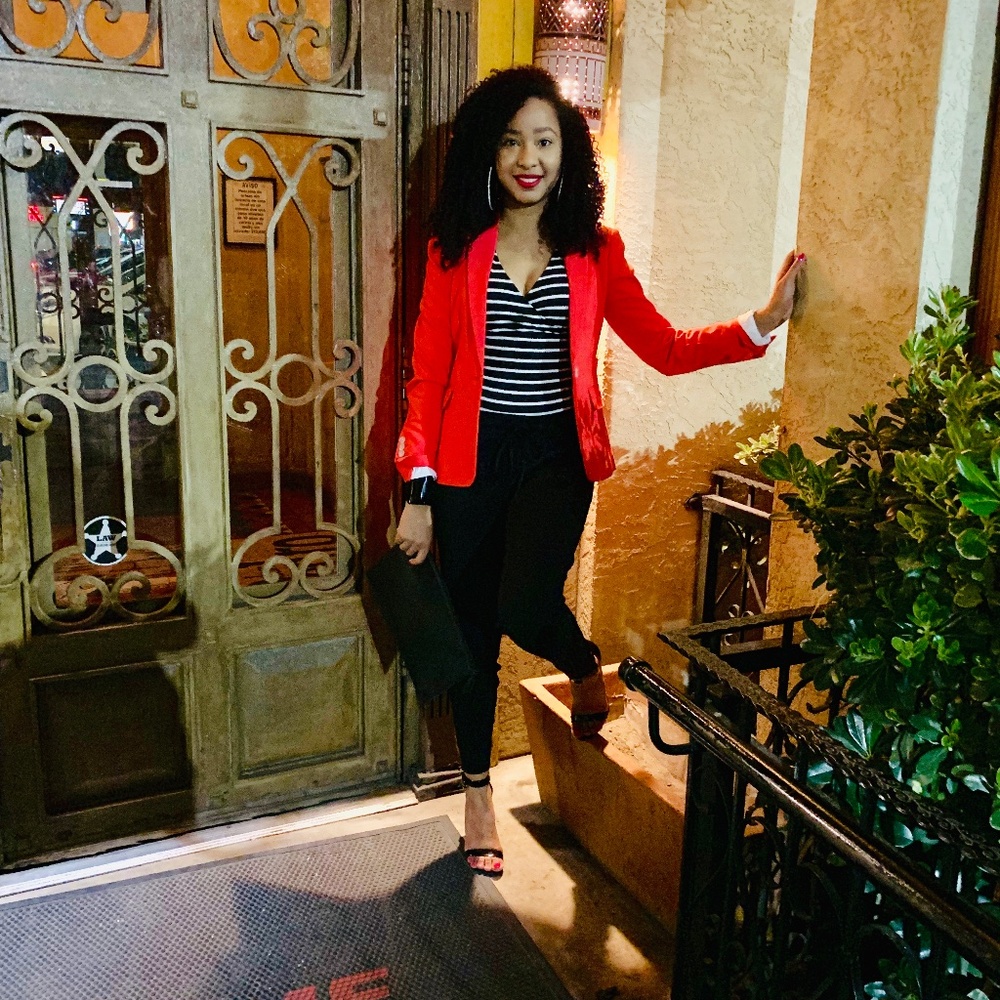 Meet your Posher, Candace